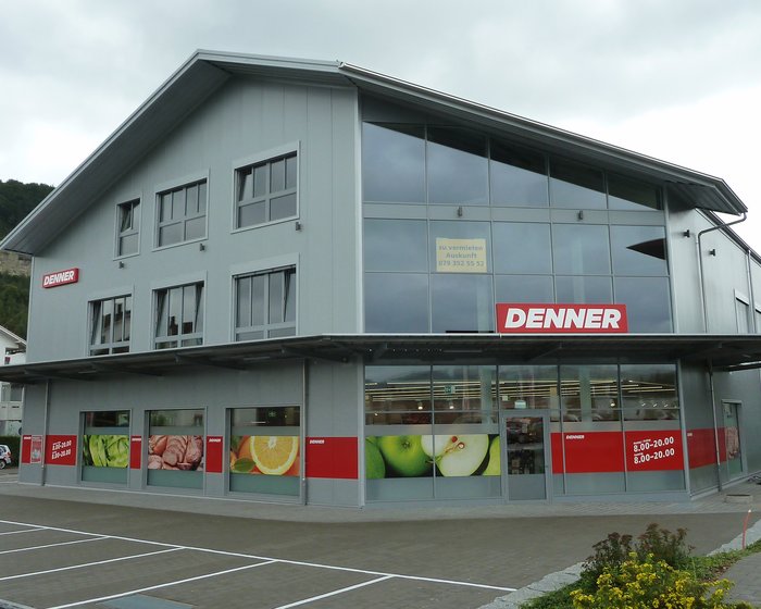 Gewerbehaus Wiesenstrasse, Würenlingen Gewerbehaus Wiesenstrasse in Würenlingen